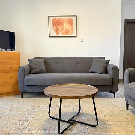 Emerald Seaside Apartment In Pefkohori Pefkochori Eksteriør bilde