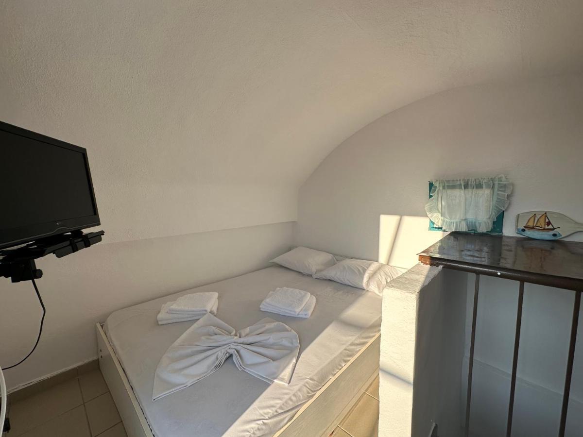 Emerald Seaside Apartment In Pefkohori Pefkochori Eksteriør bilde