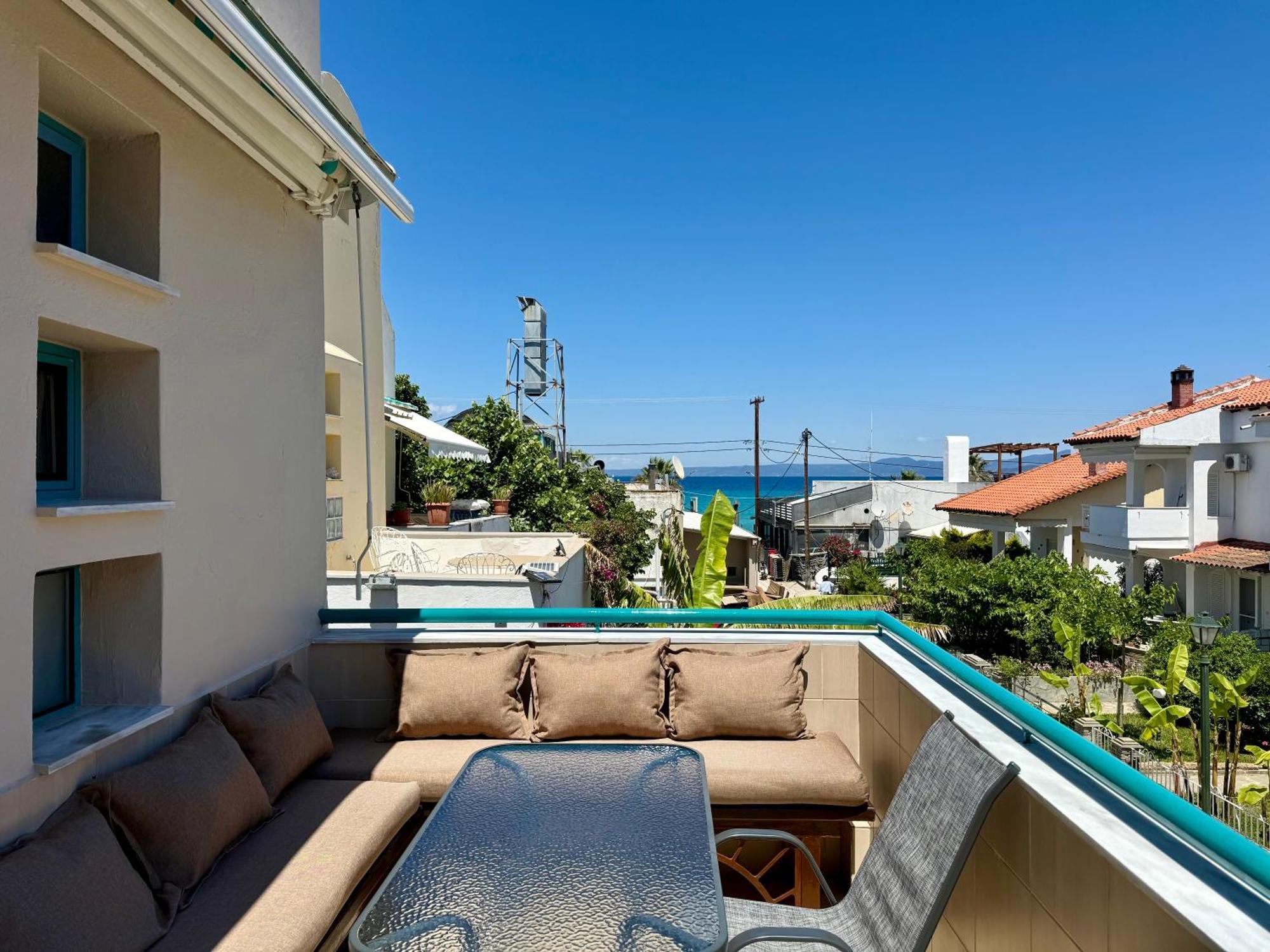 Emerald Seaside Apartment In Pefkohori Pefkochori Eksteriør bilde